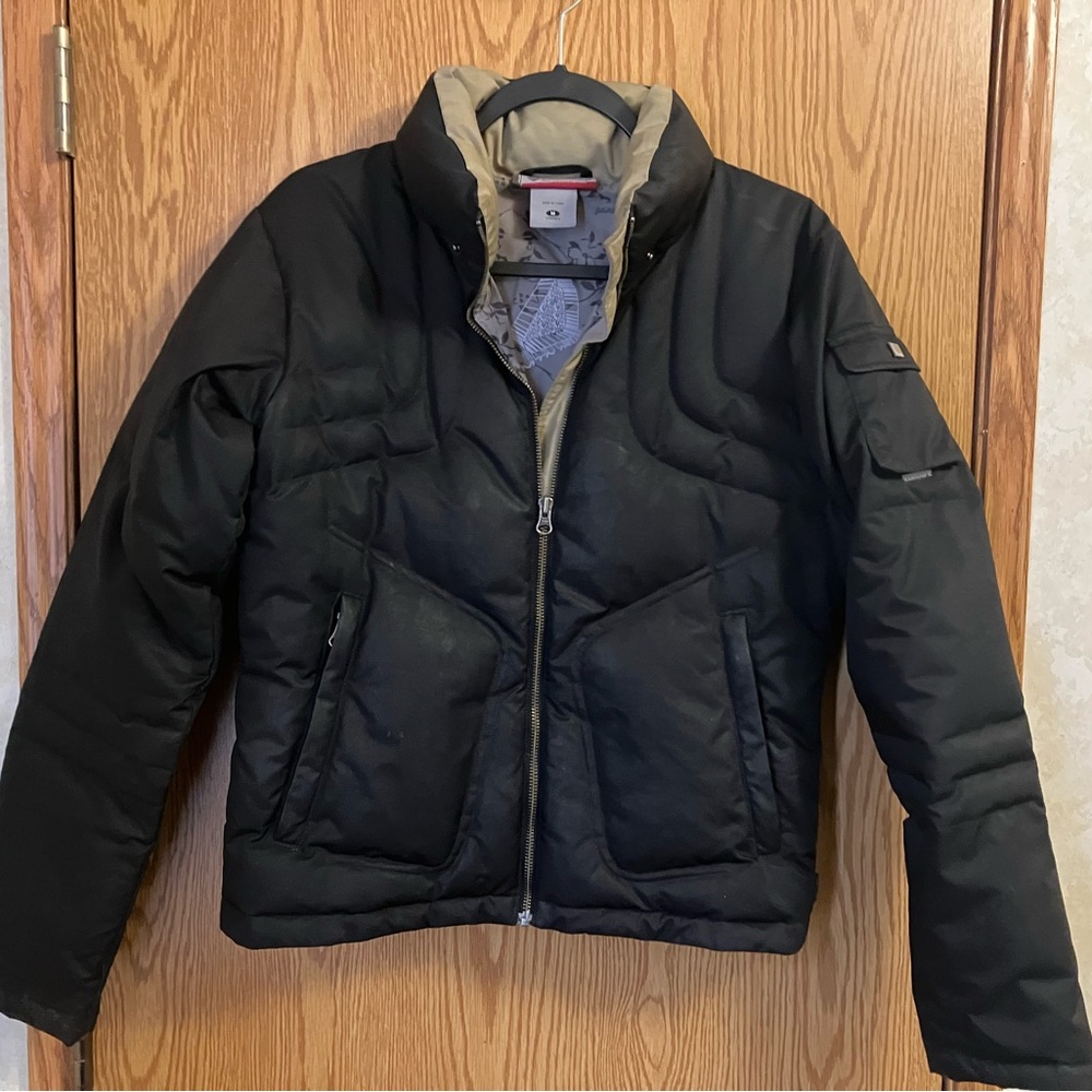 Columbia Black and Khaki‎ Inner Floral Lining Women’s Medium Puffer Jacket